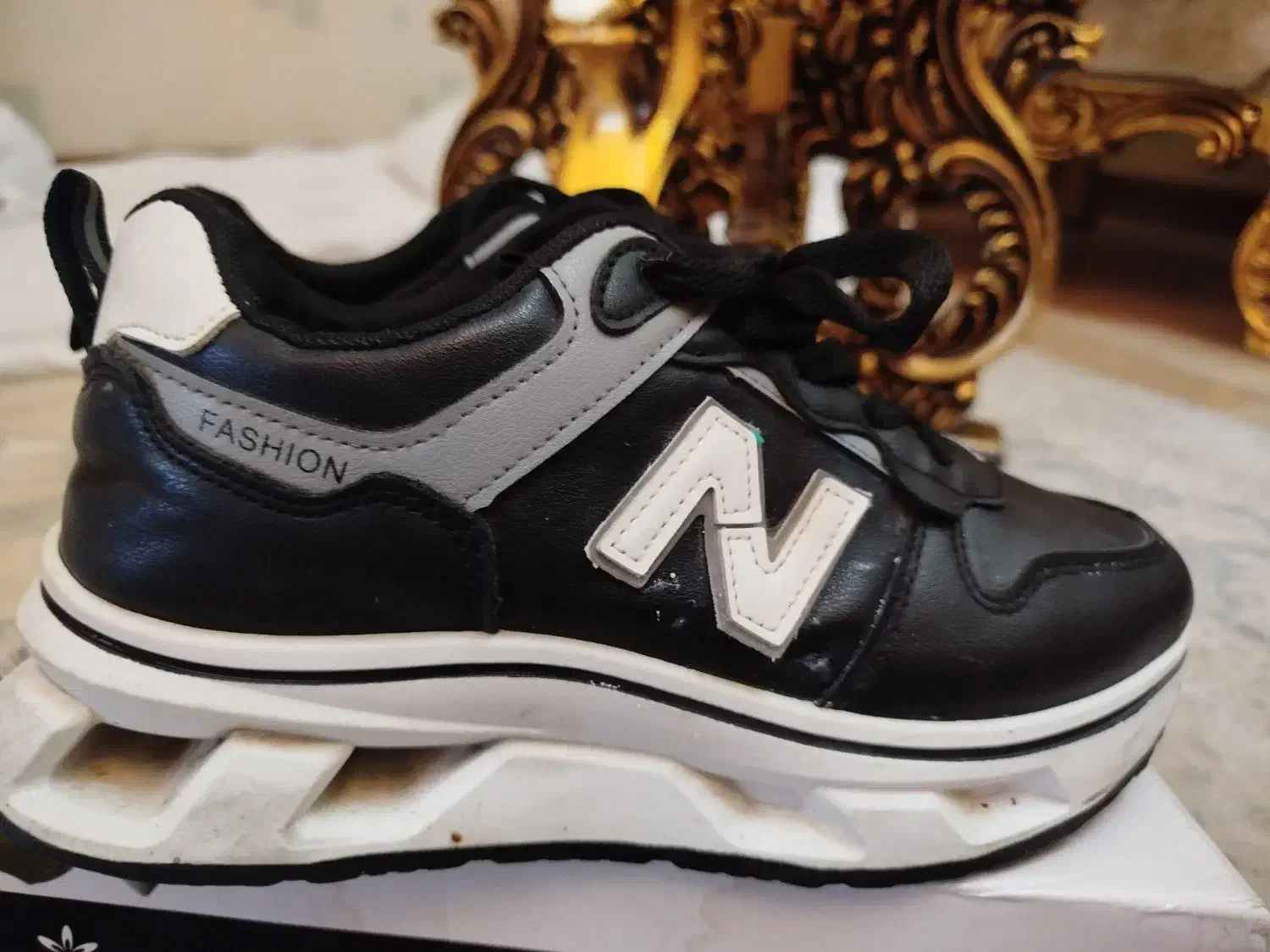 کفش ورزشی.|کیف، کفش، کمربند|مشهد, هنرستان|دیوار