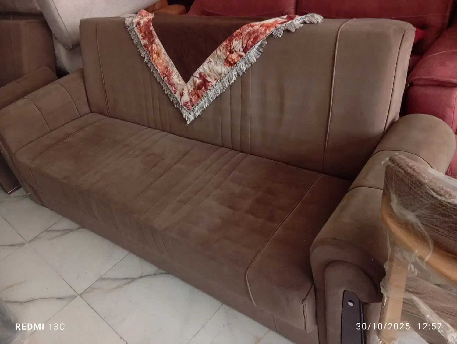 مبل تخت شو|مبلمان خانگی و میز عسلی|مشگین شهر, |دیوار