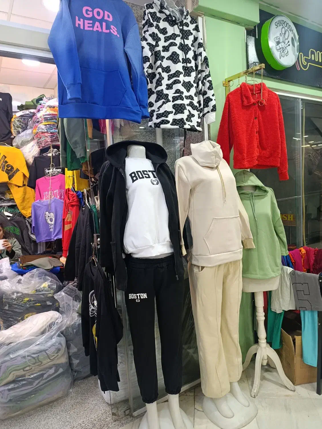 از تولید به مصرف متنوع ترین پوشاک فصل|لباس|قائمشهر, |دیوار