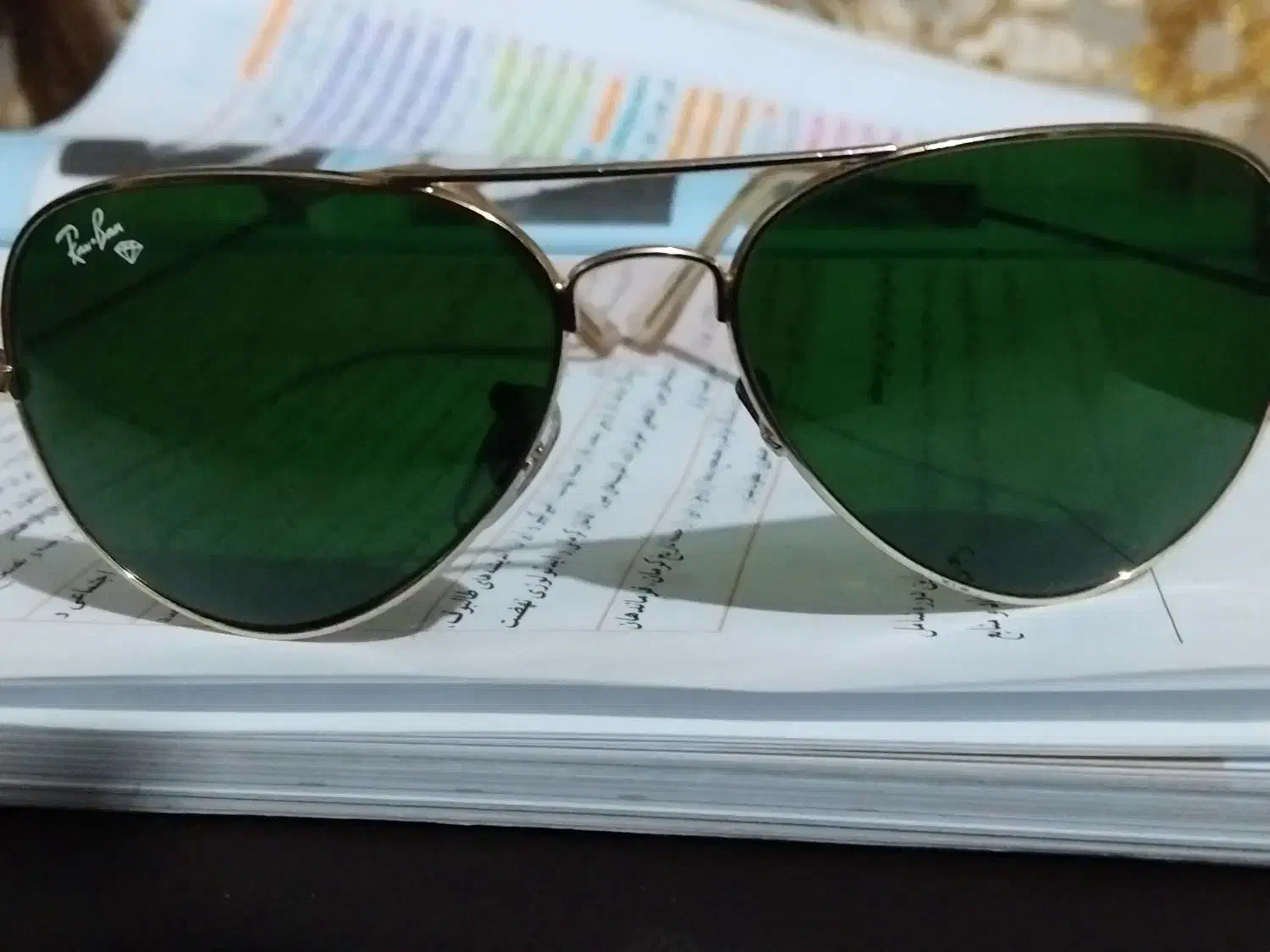 عینک ری بن|زیورآلات و اکسسوری|شیراز, فخرآباد (دروازه کازرون)|دیوار