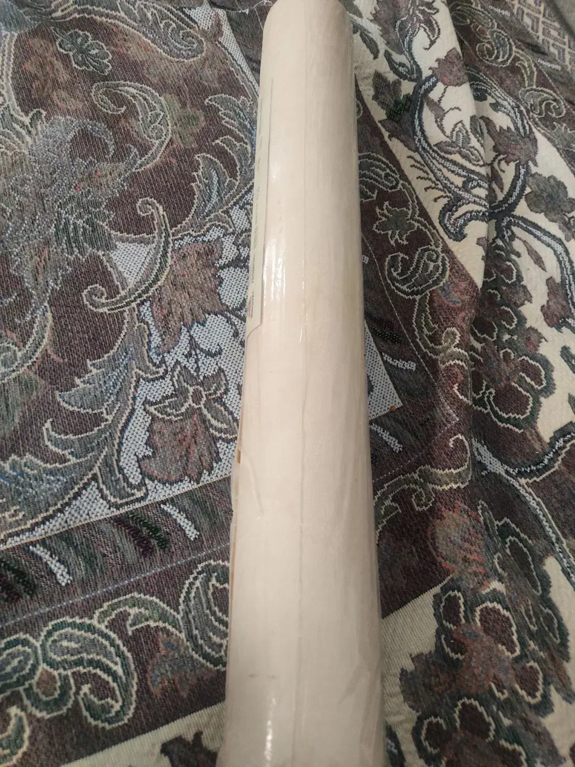 کاغذدیواری نو.آکبندخود شرکت. نصف قیمت|مصالح و تجهیزات ساختمان|قم, صفائیه|دیوار