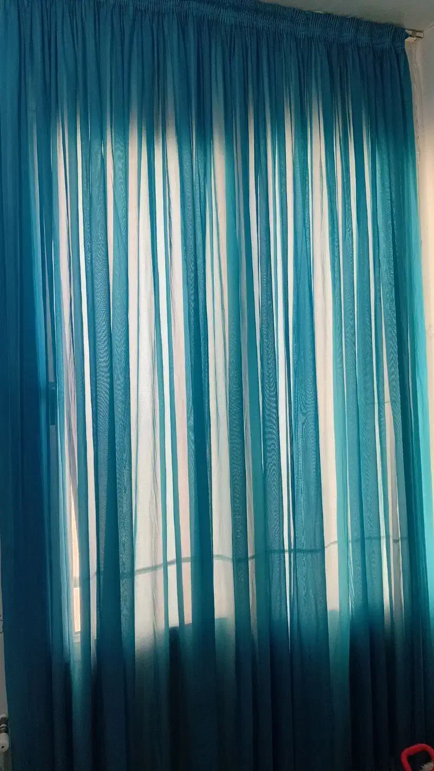 یک عدد پرده حریر تمیز، وسالم برای اتاق خواب|پرده، رانر، رومیزی|آبیک, |دیوار