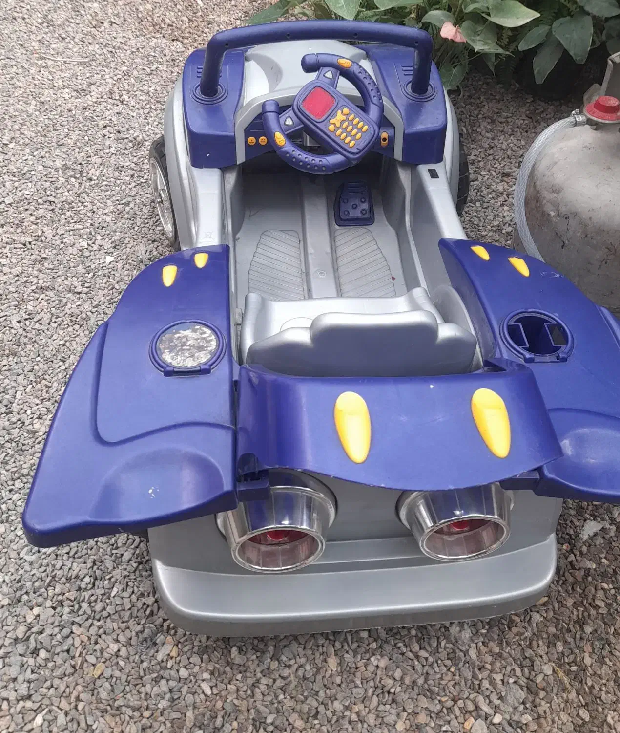 ماشین شارژی|اسباب‌بازی بچه|یزد, |دیوار