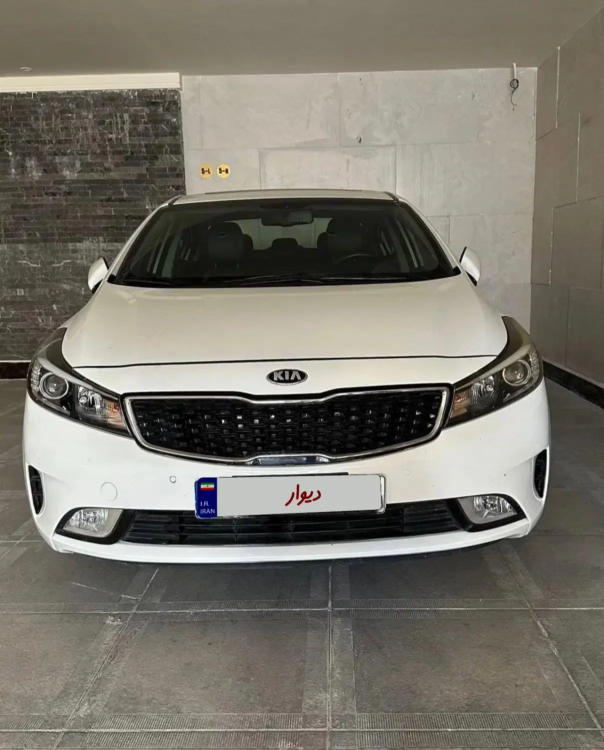 سراتو وارداتی ۲۰۱۷|خودرو سواری و وانت|تهران, فرمانیه|دیوار