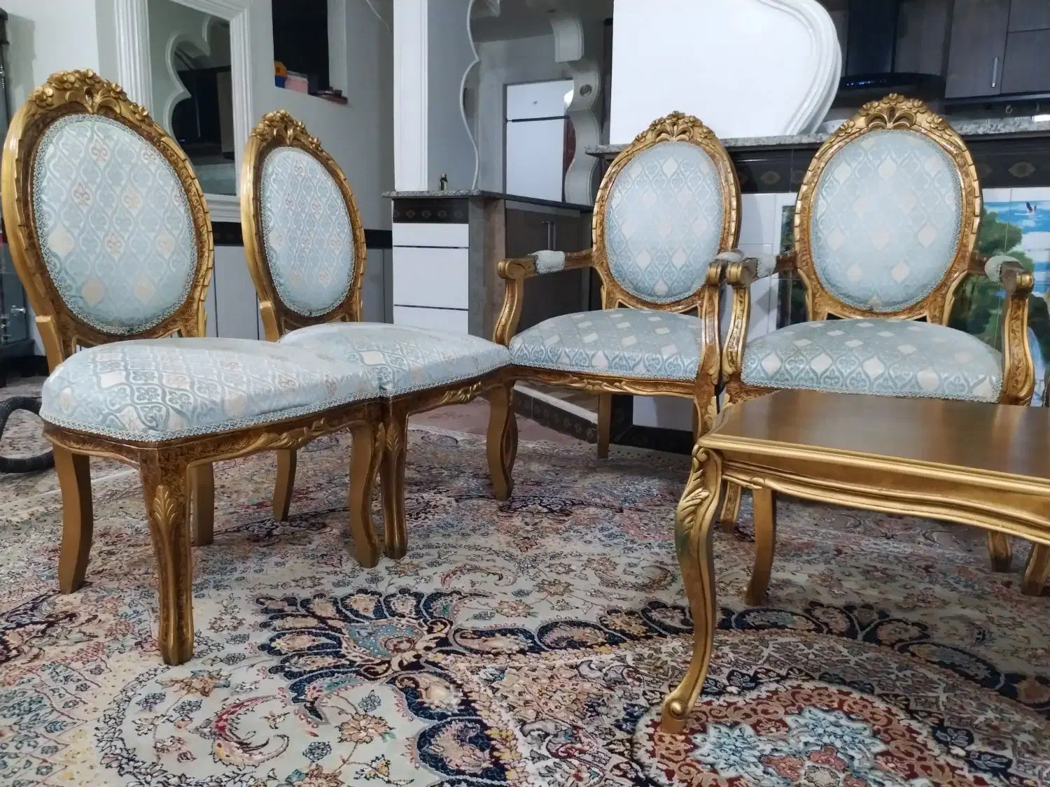 مبلمان سلطنتی|مبلمان خانگی و میز عسلی|زرین دشت (همدان), |دیوار