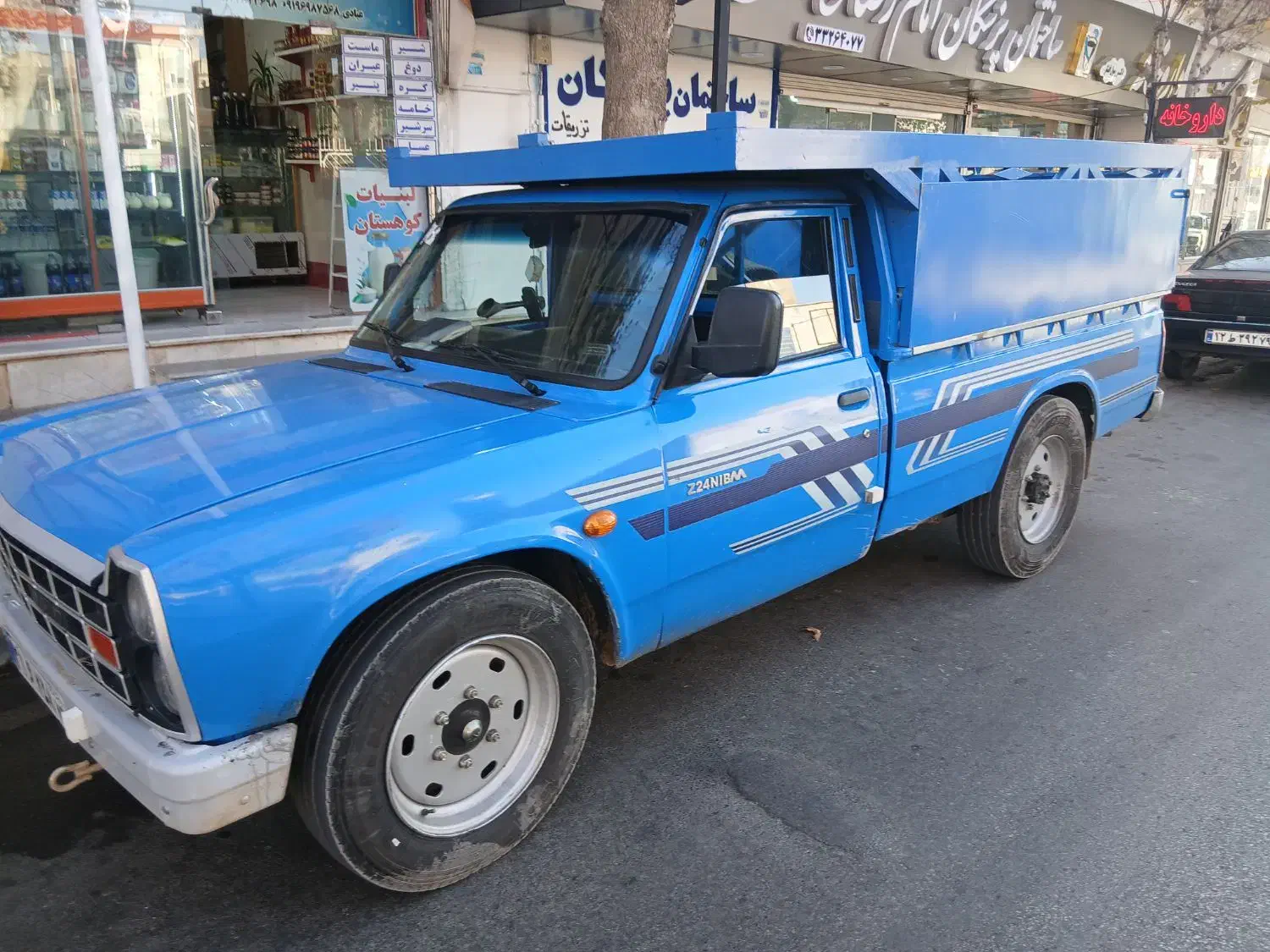 فروش یک دستگاه نیسان آبی|خودرو سواری و وانت|قزوین, |دیوار