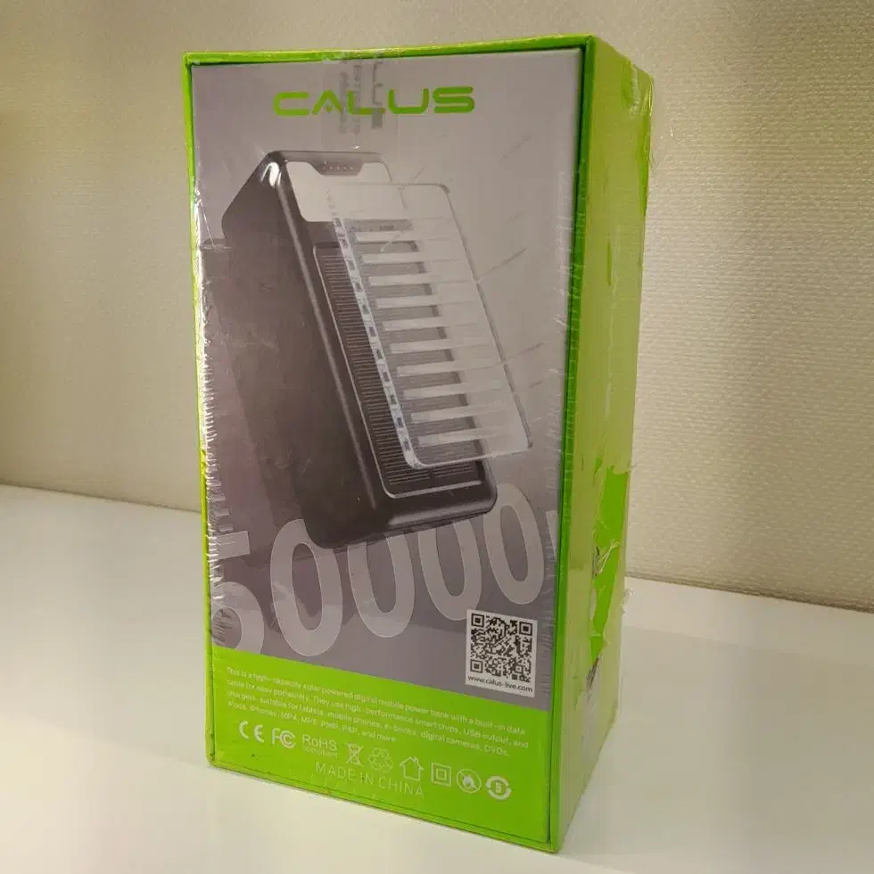 نیروگاه خورشیدی در جیب شما|لوازم جانبی موبایل و تبلت|کاشان, فاز ۱ ناجی آباد|دیوار