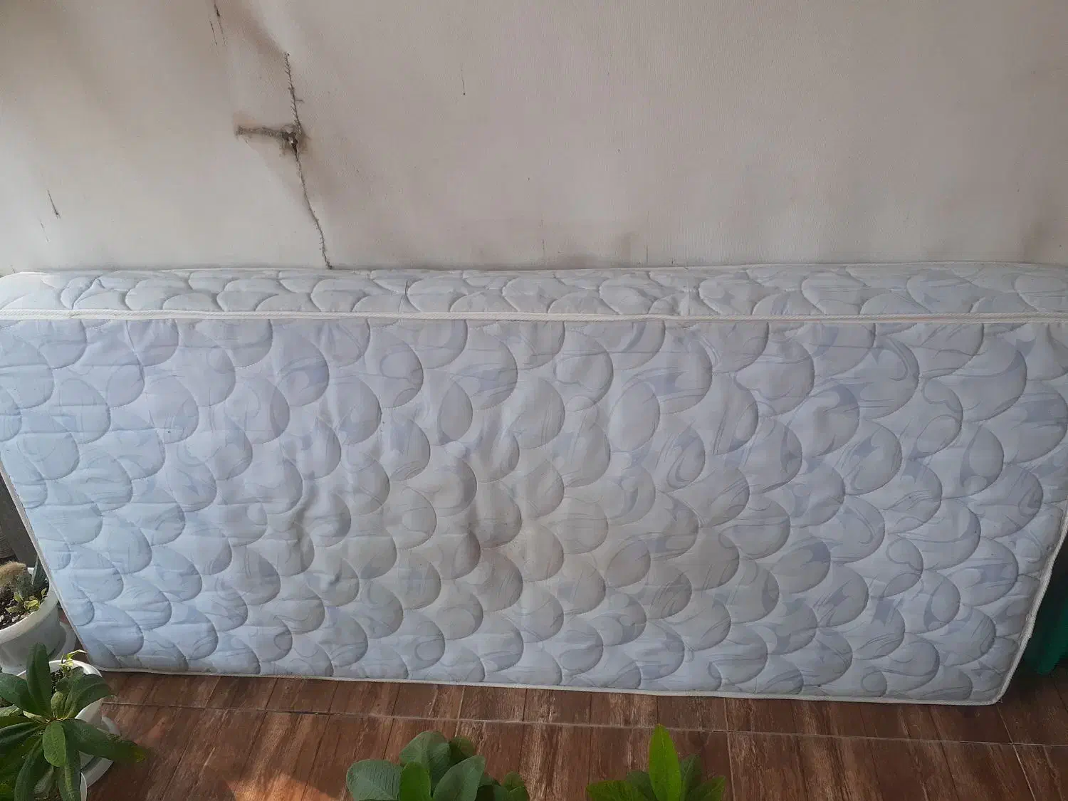 توشک نوجوان|تشک تختخواب|لولمان, |دیوار