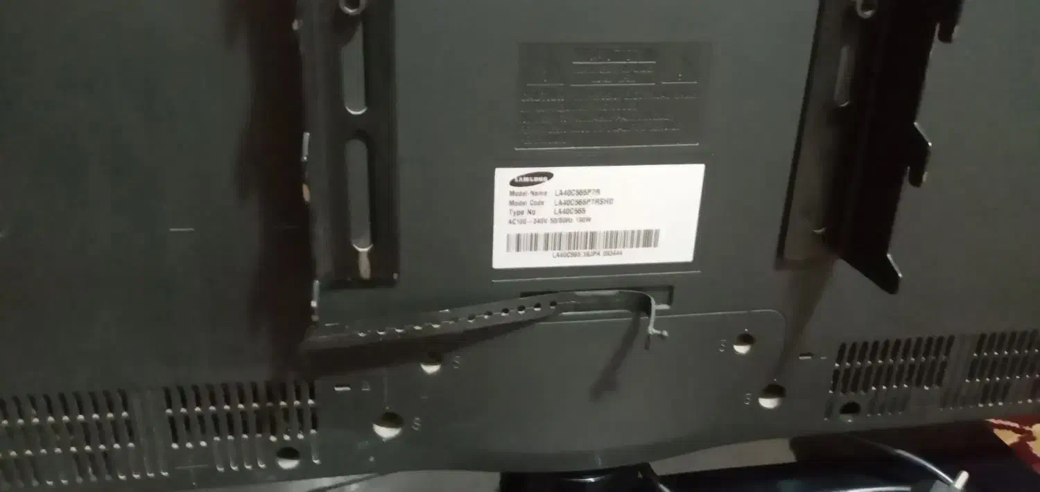 میزتلوزیون وال سی دی ۴۰اینچ اصلی|تلویزیون و پروژکتور|نجف‌آباد, فیروزآباد|دیوار