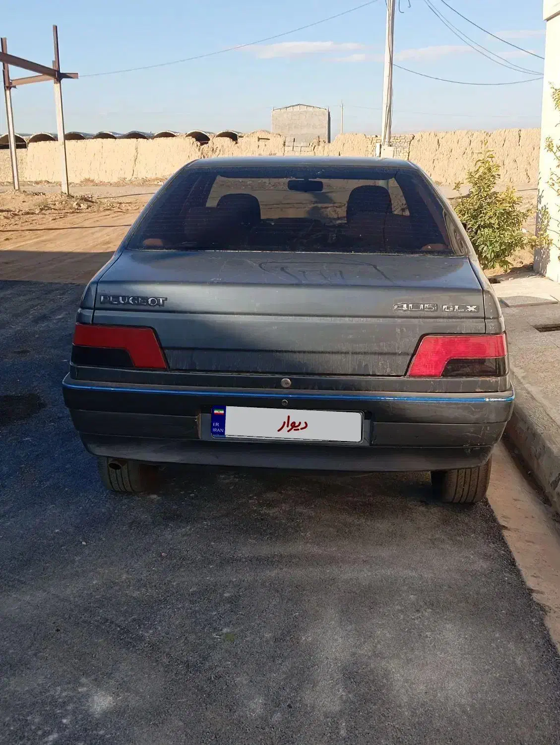 فروشی پژو 405|خودرو سواری و وانت|قنوات, |دیوار