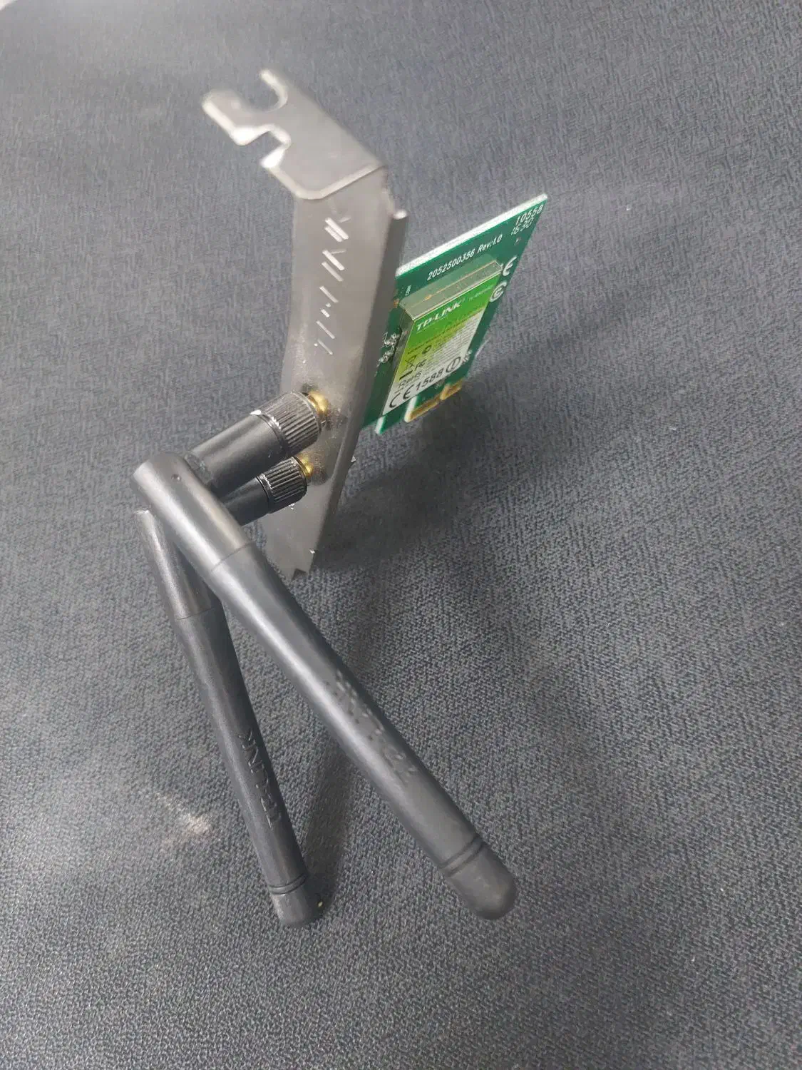 کارت شبکه|مودم و تجهیزات شبکه|تهران, فلسطین (میدان انقلاب)|دیوار