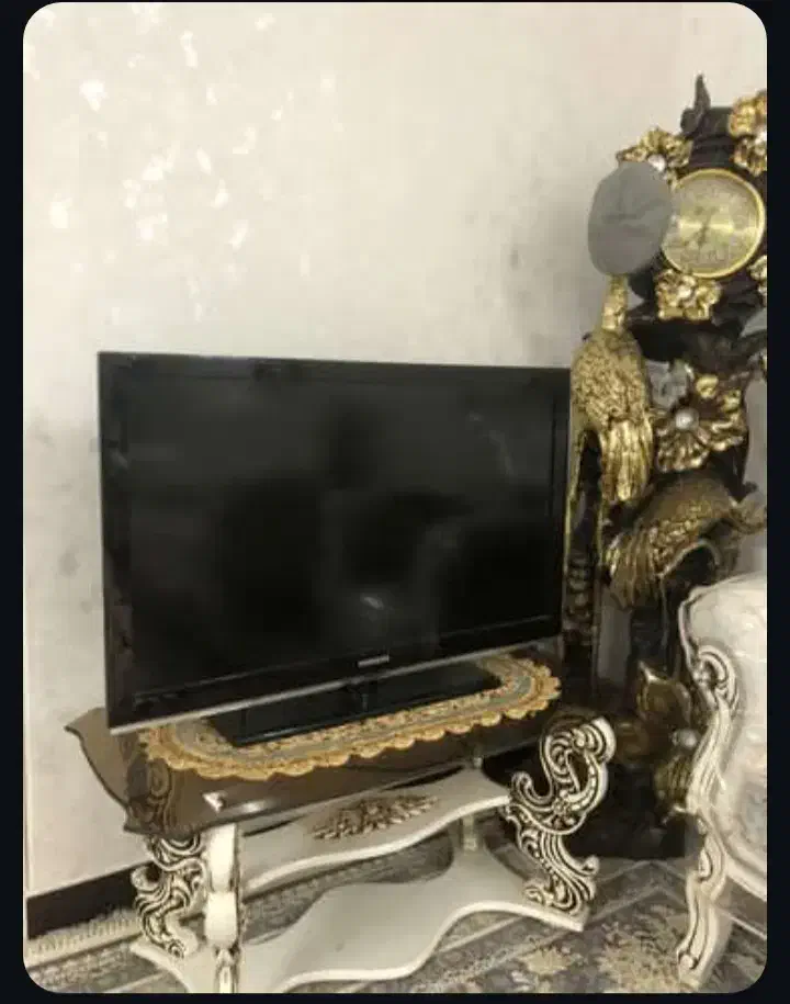 تلویزیون ال سی دی ۴۰ اینچ|تلویزیون و پروژکتور|بروجرد, |دیوار