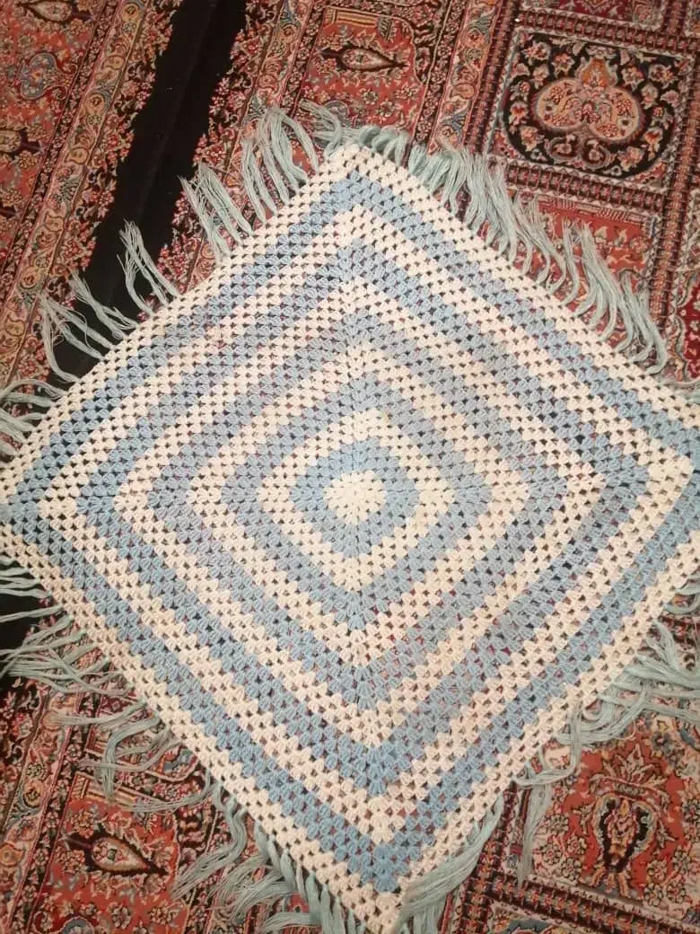 رومیزی قلاب بافی مادر بزرگ|پرده، رانر، رومیزی|مشهد, آزادشهر|دیوار