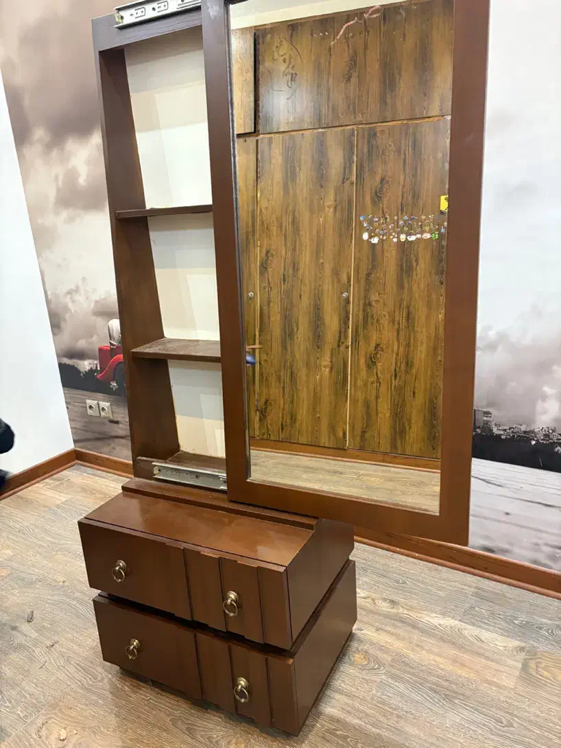 کمد آیینه دار|جاکفشی، کمد، دراور|یزد, |دیوار