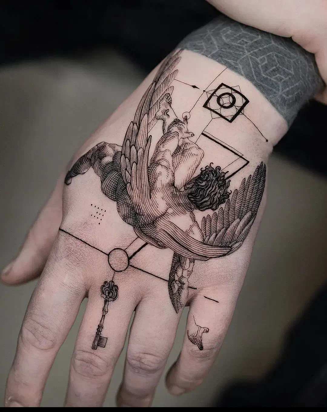 موربروز ابرو و تتو بدن و آرایش دائم صورت|خدمات آرایشگری و زیبایی|بروجرد, |دیوار