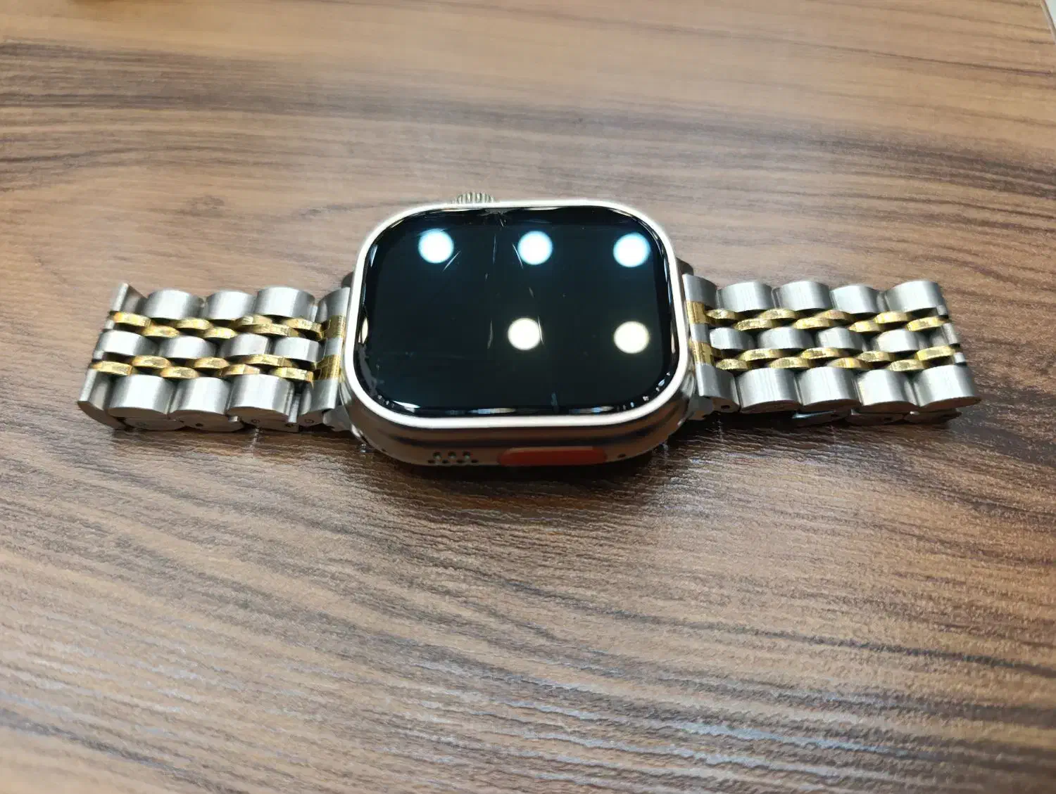 ساعت هوشمند|ساعت|رباطکریم, رباطکریم|دیوار