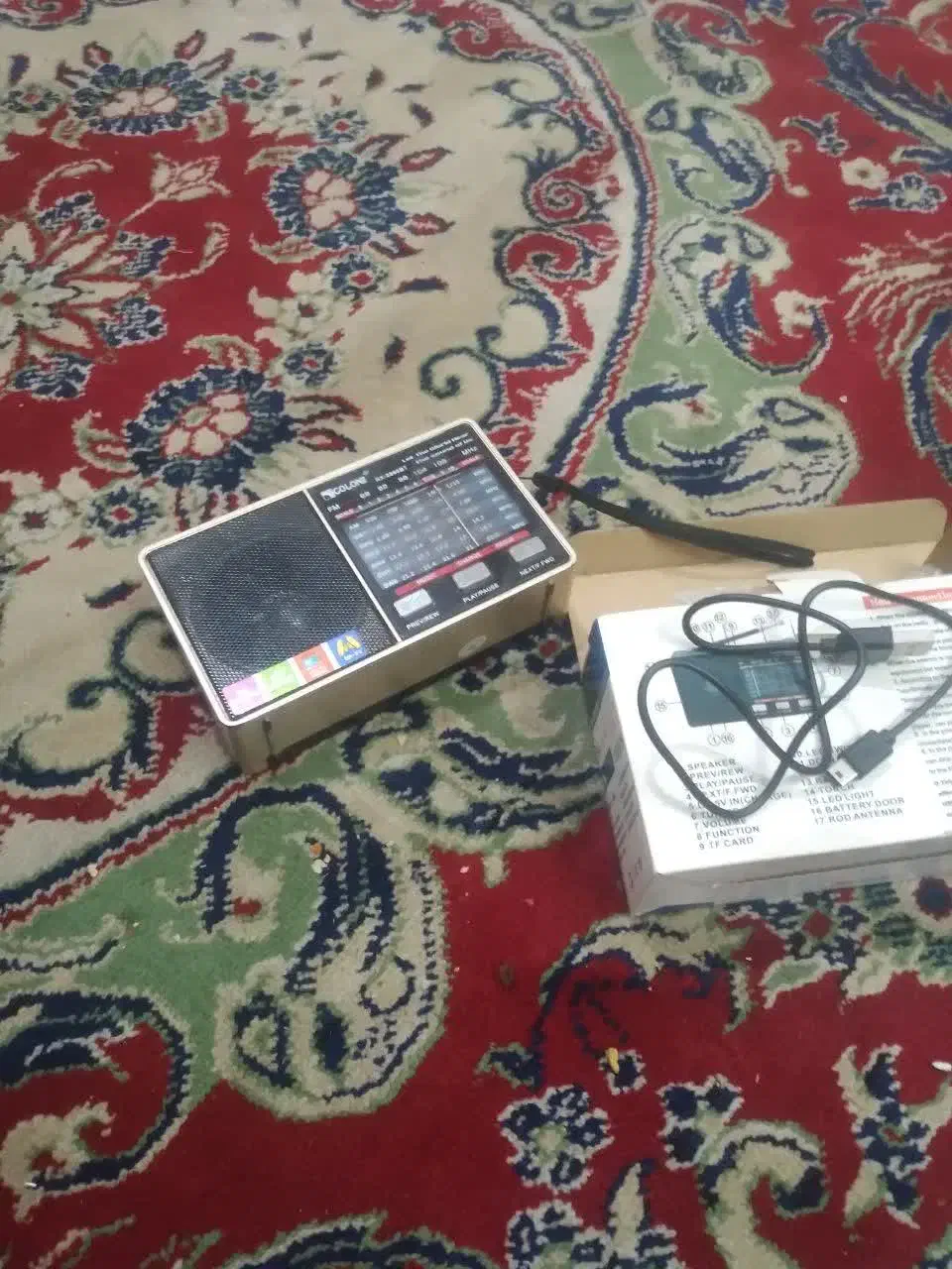 رادیو همه کاره گولن. و رادیو ضبط پاناسونیک|کلکسیون اشیاء عتیقه|بیرجند, |دیوار