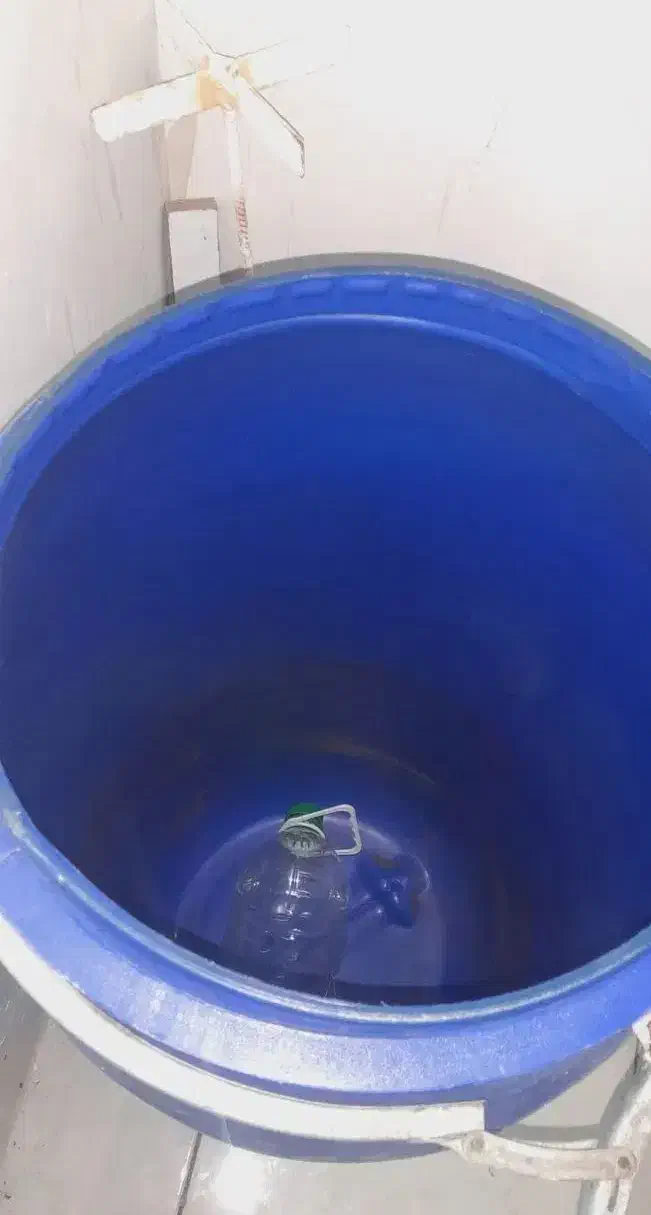 بشگه آب|ظروف نگهدارنده، پلاستیکی، یکبارمصرف|همدان, |دیوار