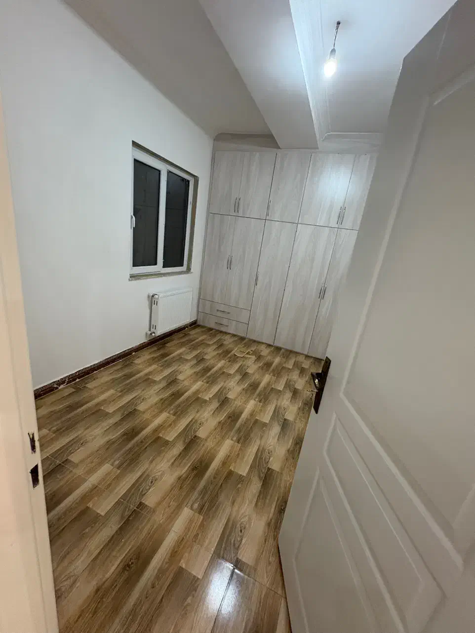 رهن کامل آپارتمان ۱۰۰ متری خیابان جعفری|اجارهٔ آپارتمان|صومعهسرا, |دیوار