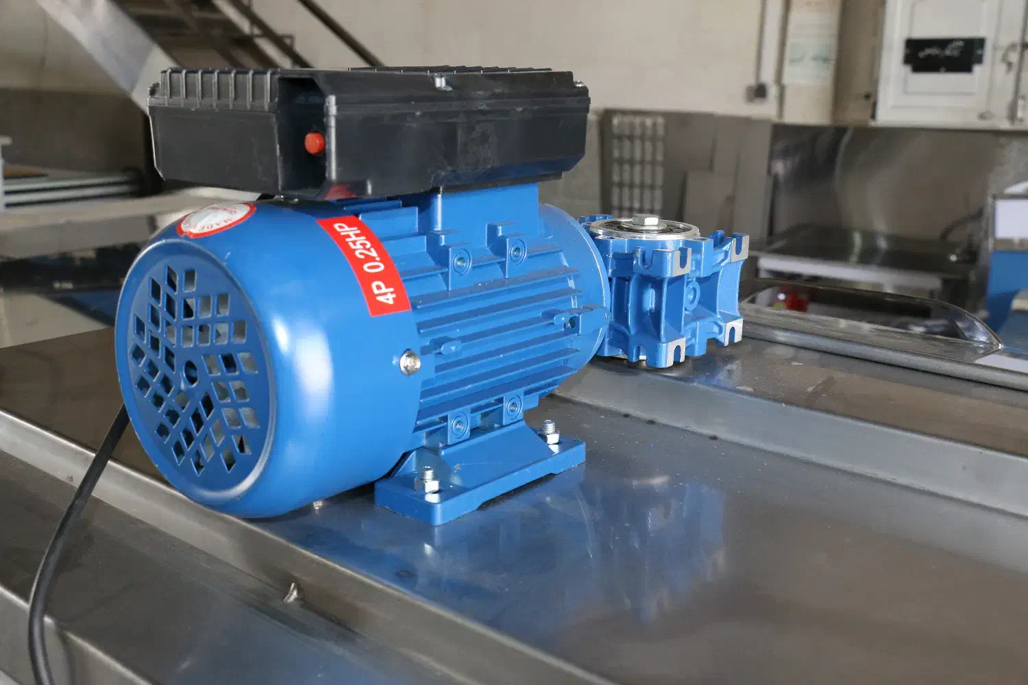 دستگاه دوغ شیر سردکن سرد کن شیرسردکن لبنیاتی 200|فروشگاه و مغازه|بجنورد, |دیوار