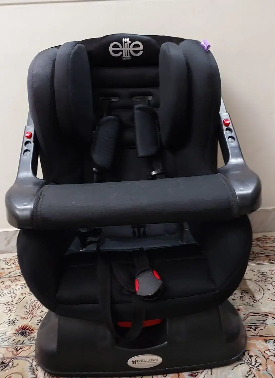 صندلی ماشین|تخت و صندلی بچه|شیراز, عادل آباد|دیوار