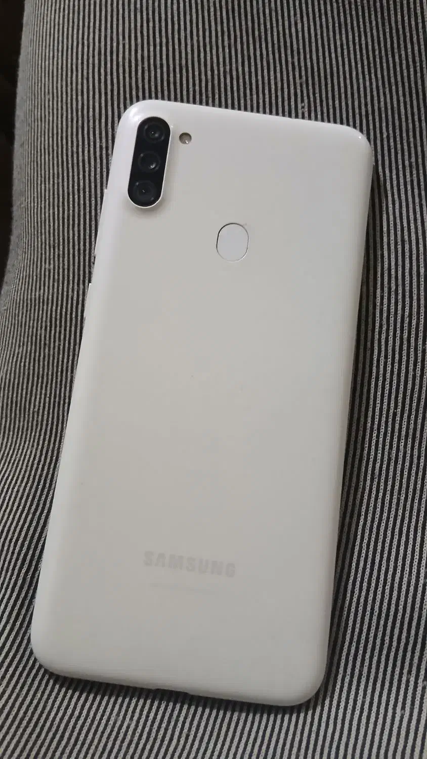 a11|موبایل|نوشین شهر, |دیوار