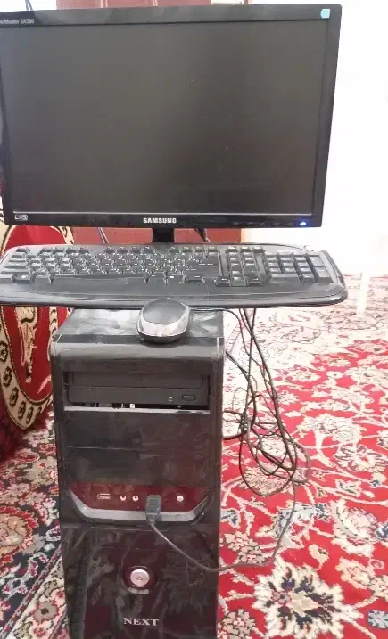 کامپیوتر|رایانه رومیزی|قائن, |دیوار