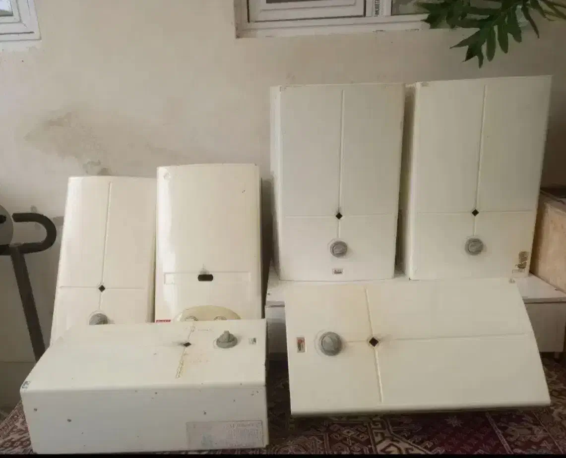 انواع ابگرمکن دست دوم سرویس شده موجود میباشد|آبگرمکن، پکیج، شوفاژ|مراغه, |دیوار