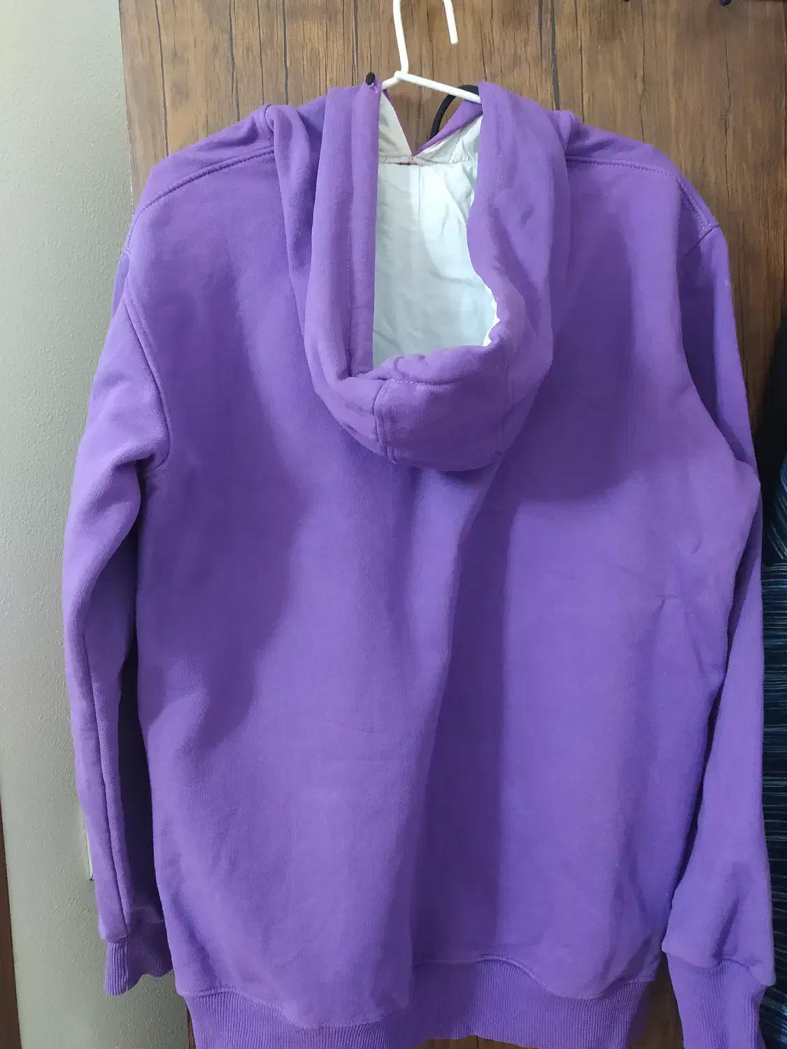 هودی|لباس|شاهین‌شهر, شهرک مطهری|دیوار