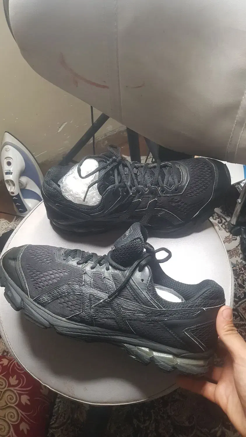 2جفت کفش تاناکورایی اصلی اورجینال درحد|کیف، کفش، کمربند|یاسوج, |دیوار