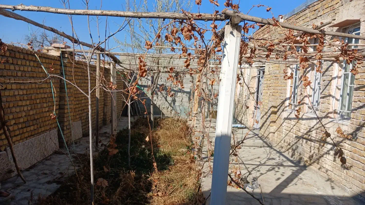 سوییت ویلا باغ|اجارهٔ کوتاهمدت ویلا و باغ|نوشین شهر, |دیوار