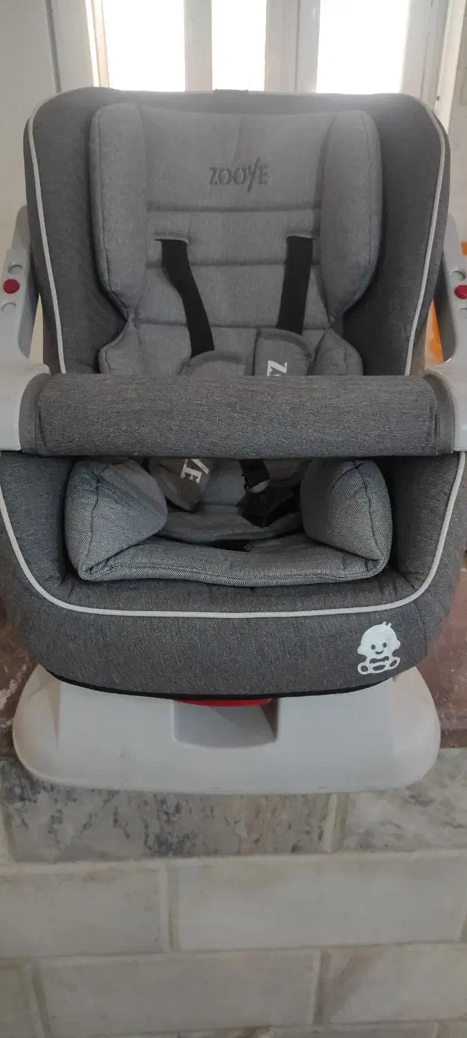 صندلی کودک تازه|تخت و صندلی بچه|سنندج, |دیوار