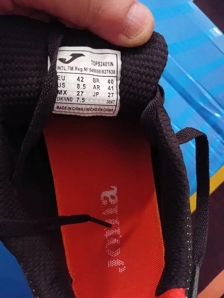 کفش فوتسال جوما اورجینال|کیف، کفش، کمربند|یزد, |دیوار