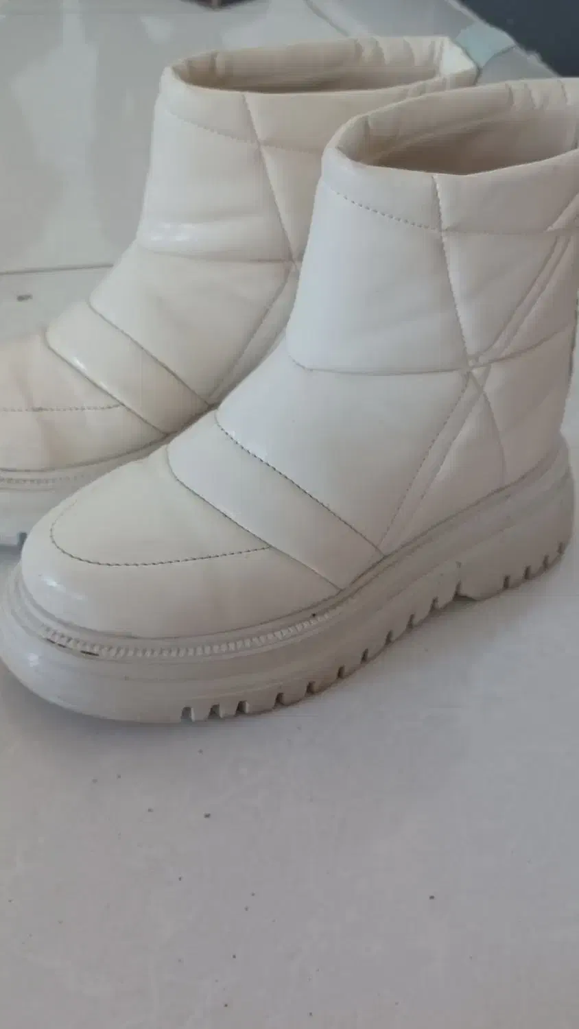 بوت کرم|کیف، کفش، کمربند|تویسرکان, |دیوار