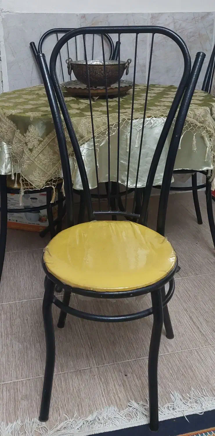 میز نهارخوری ۴نفره قیمت مناسب|میز و صندلی غذاخوری|مشهد, جنت|دیوار