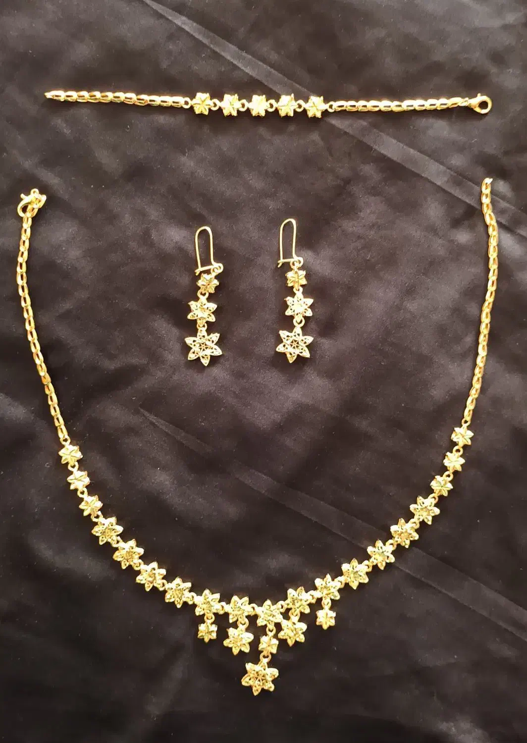 گردنبند و گوشواره رنگ ثابت|بدلیجات|ارومیه, |دیوار