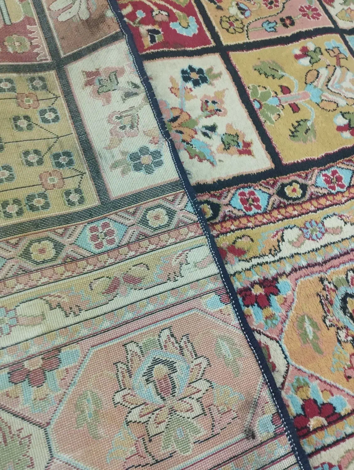 کناره|گلیم، جاجیم، گبه|قم, باغ کرباسی|دیوار