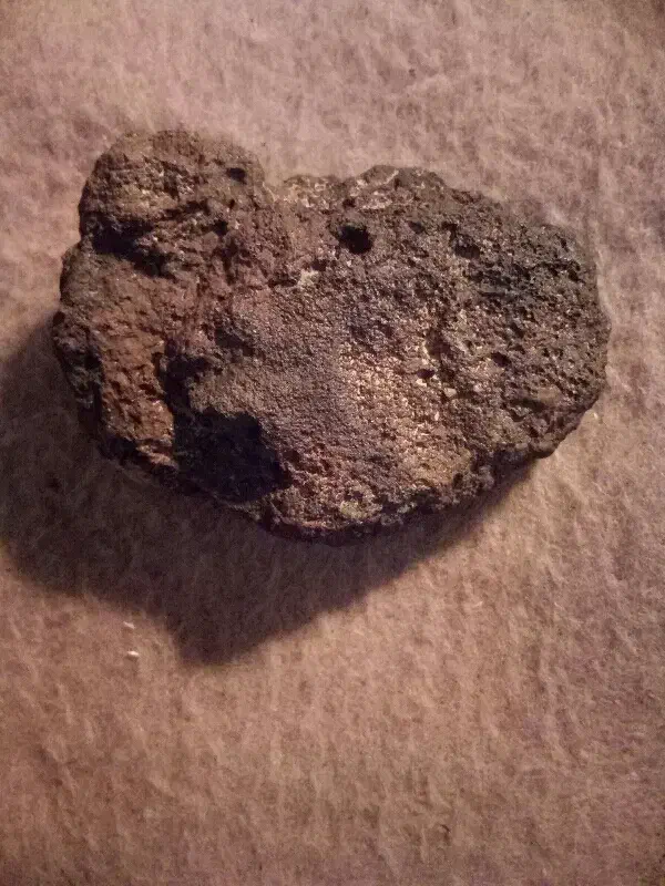 شهاب سنگ|کلکسیون اشیاء عتیقه|تربت جام, میان جام|دیوار