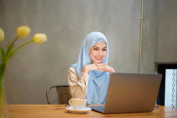 استخدام کارشناس فروش تلفنی با درآمد عالی|استخدام بازاریابی و فروش|تهران, عباس‌آباد|دیوار