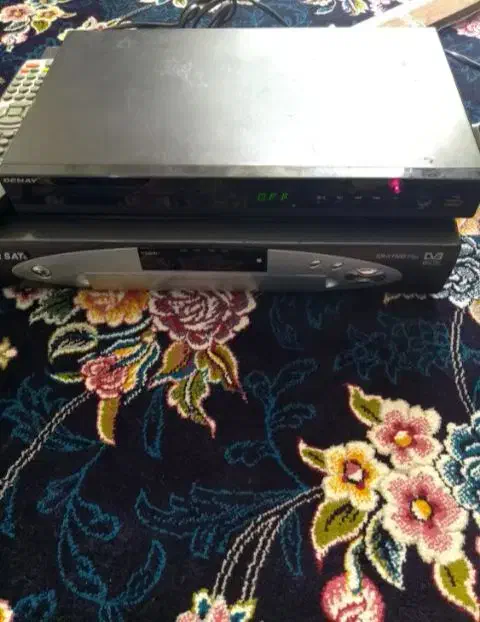 فروش دستگاه دی وی دی سالم|پخش‌کننده DVD و ویدیو|تهران, شهرک ولیعصر جنوبی|دیوار