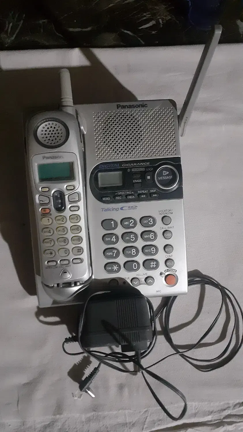 تلفن بی سیم پاناسونیک ژاپنی مدل ۲۳۶۰|تلفن رومیزی|چهارباغ, |دیوار