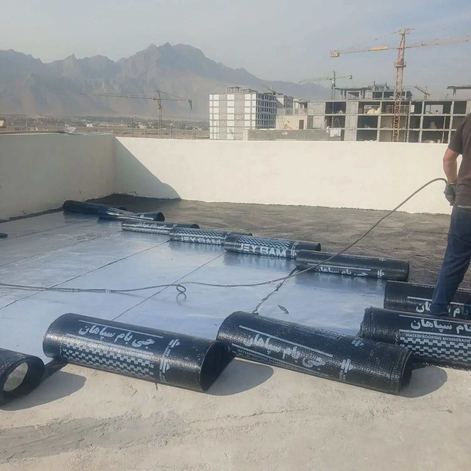 ایزوگام دلیجان. فقط ۱۸۰هزار تومان|خدمات پیشه و مهارت|اصفهان, بهارستان|دیوار