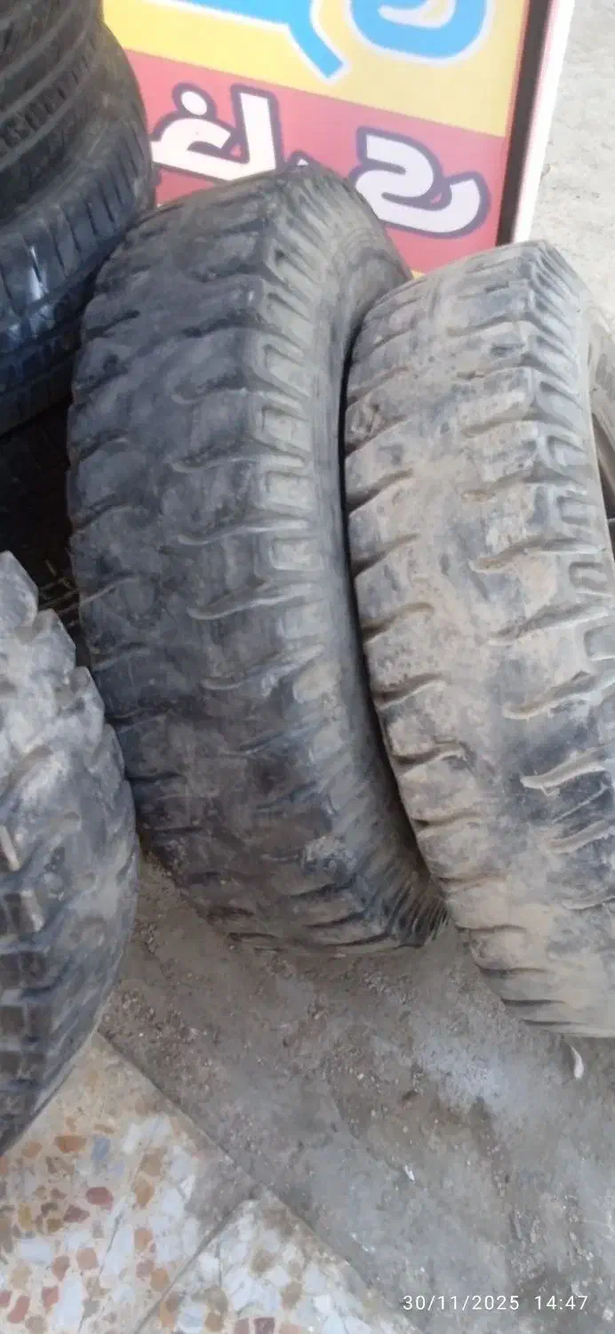 لاستیک عقب نیسان|قطعات یدکی و لوازم جانبی|اهواز, فاز ۵ پاداد|دیوار