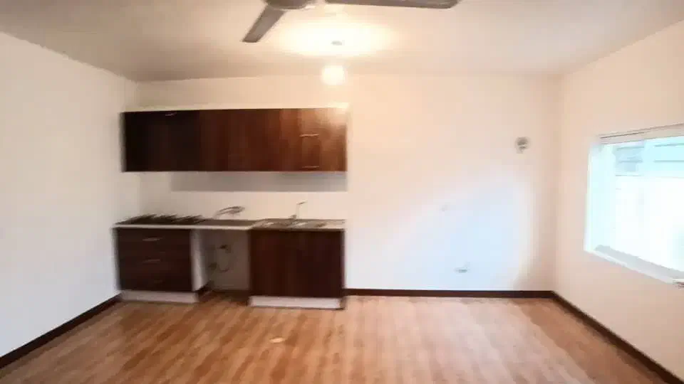 فروش ویلا مسکونی|فروش خانه و ویلا|فولادشهر, B7|دیوار