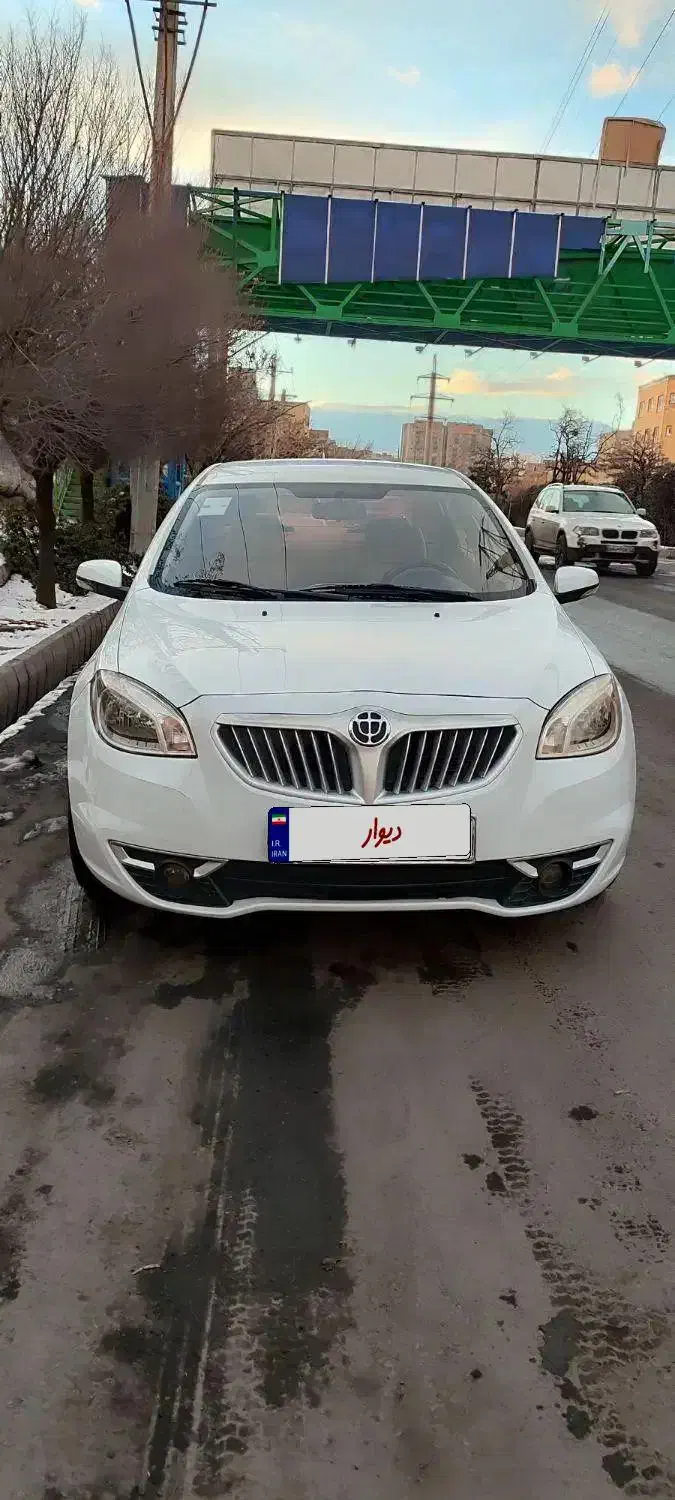 برلیانس 330دنده ای۱۵۰۰ مدل ۹۵|خودرو سواری و وانت|باسمنج, |دیوار