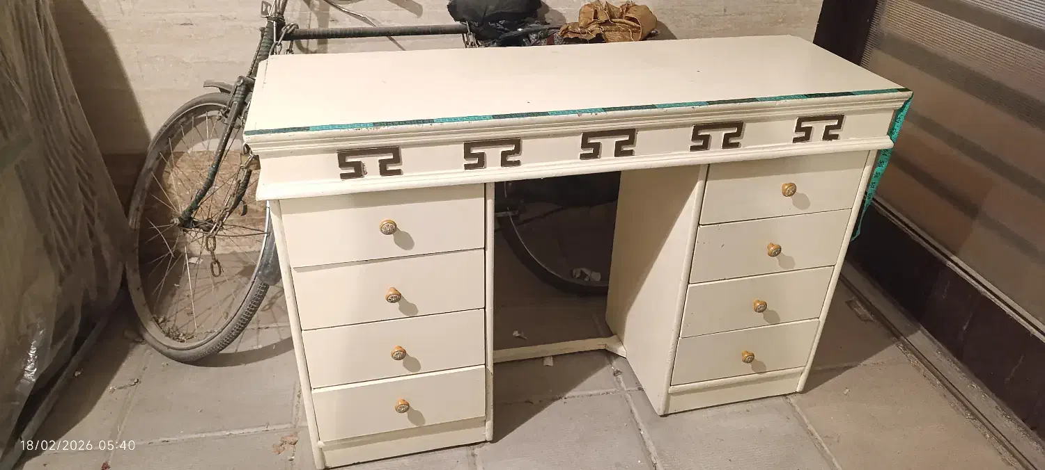 میز چوبی|میز تحریر و کامپیوتر|اصفهان, شاهد|دیوار