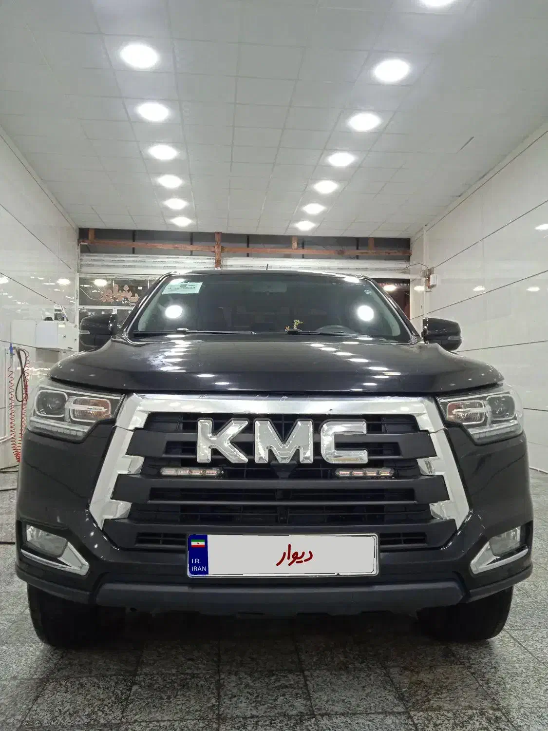 کی ام سی t8|خودرو سواری و وانت|سبزوار, هفت تیر|دیوار