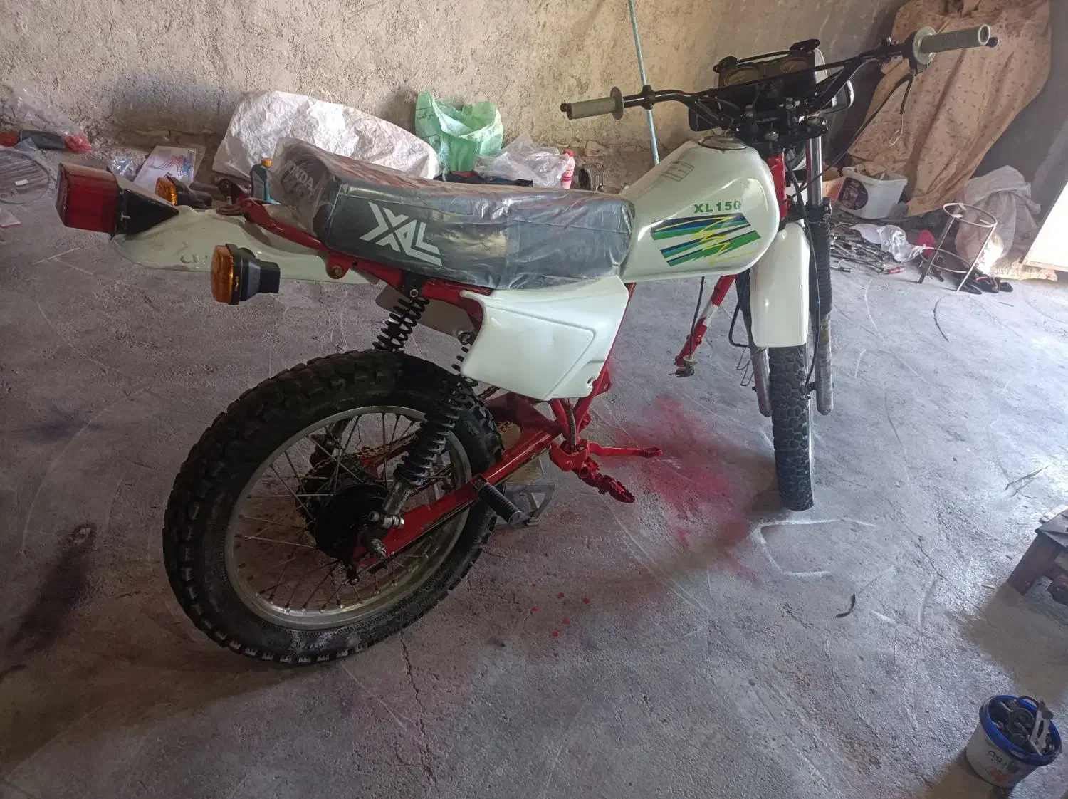 شاسی تریل ایکسل۶۴ و ویو بی کلاج|موتورسیکلت|کرمانشاه, |دیوار