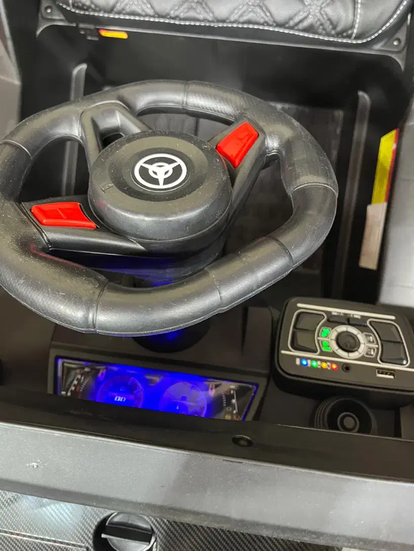 ماشین شارژی DACiA|اسباببازی|قم, وادی السلام|دیوار