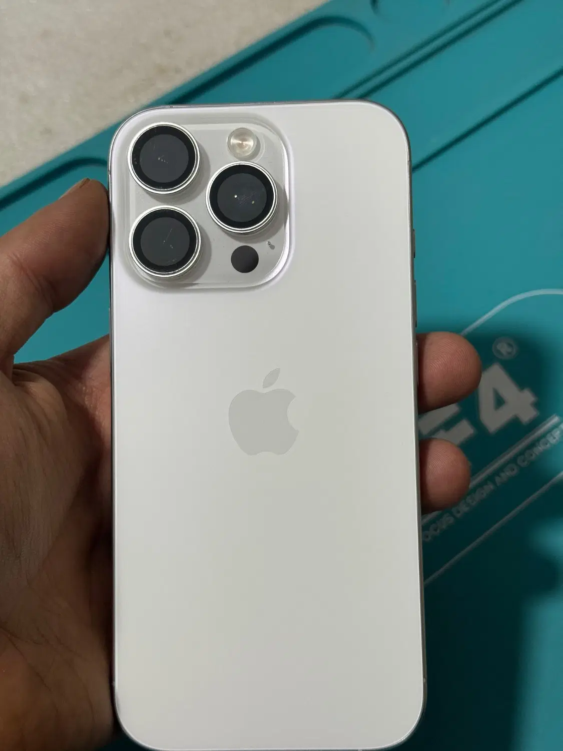 iphone 16 pro|موبایل|نی‌ریز, |دیوار